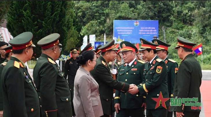 Giao lưu hữu nghị Quốc phòng biên giới Việt Nam-Lào lần thứ hai thành công tốt đẹp